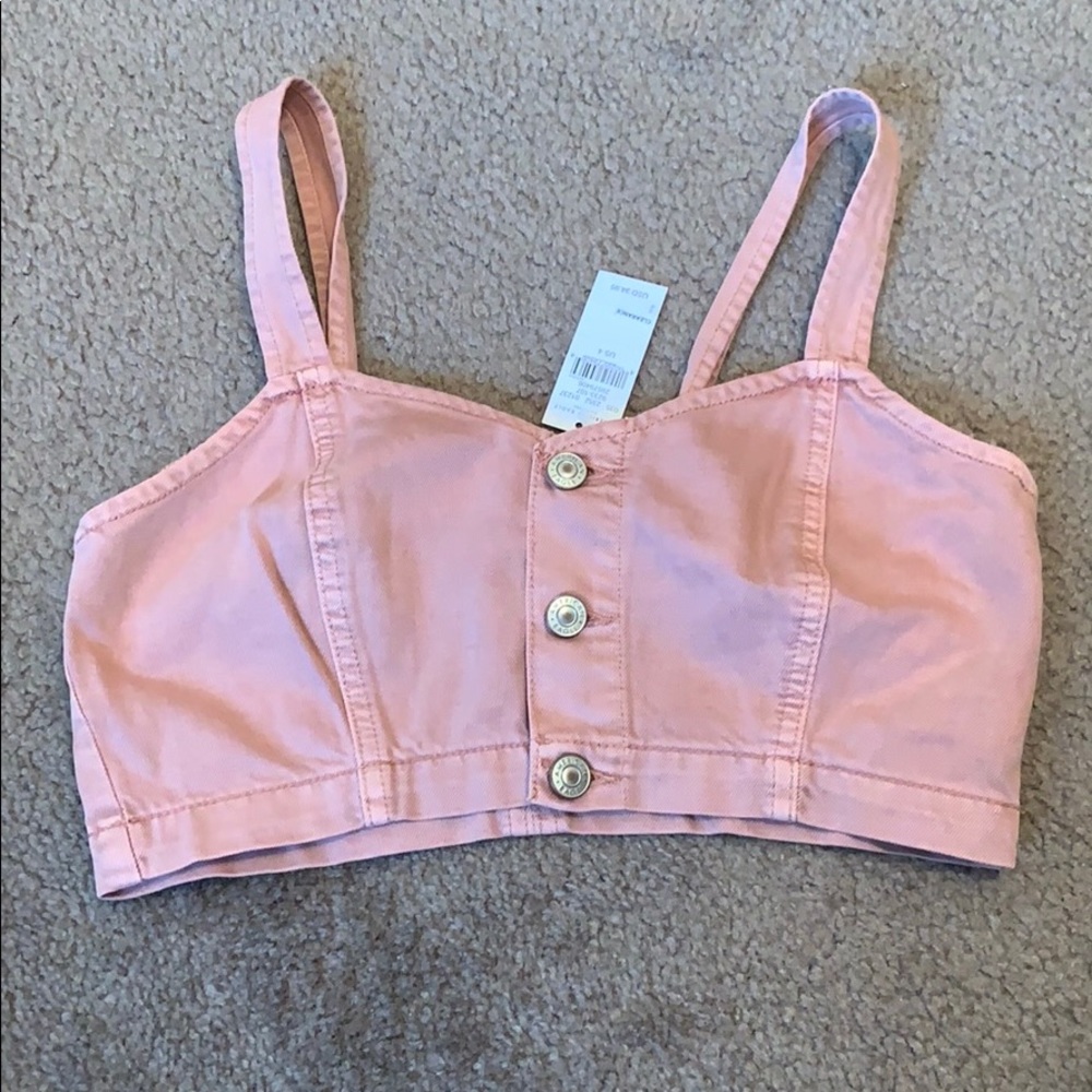 American Eagle Crop Top